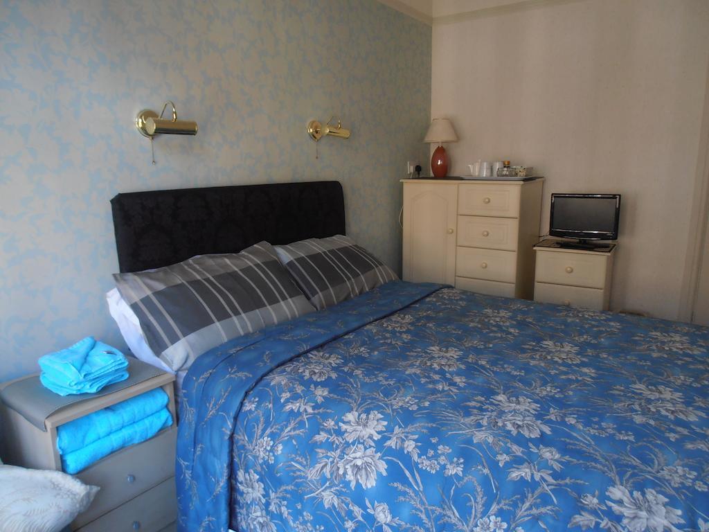 Riverside Guest House Morpeth Ruang foto