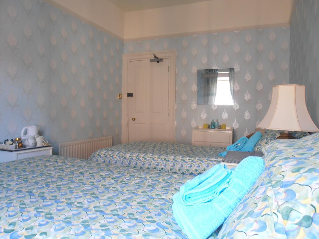 Riverside Guest House Morpeth Ruang foto