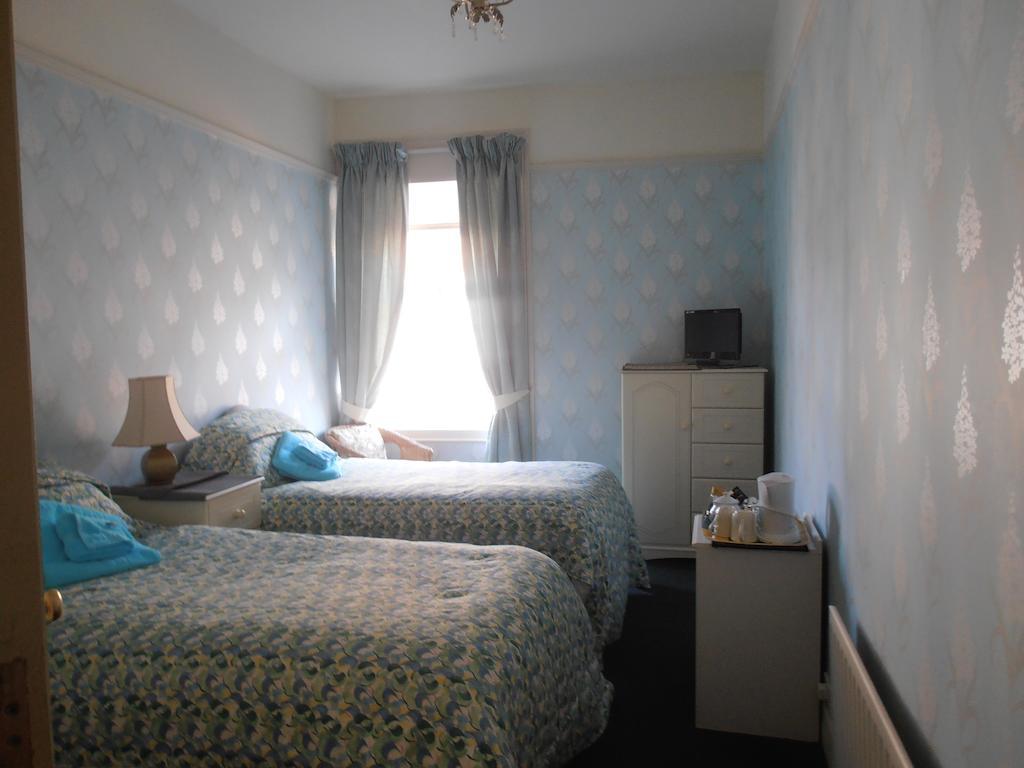 Riverside Guest House Morpeth Ruang foto